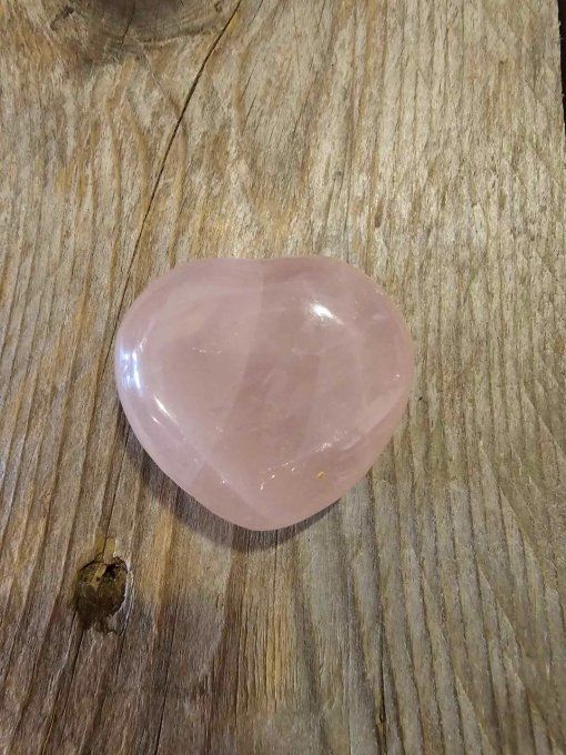 Pierre naturelle Quartz Rose Cœur