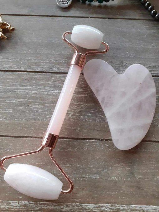 Le Rouleau de Jade Quartz rose